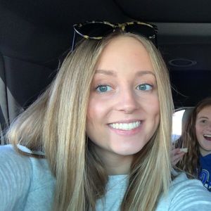 Meet your Posher, Libby